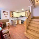 Casa Hortensias Hoznayo بيت للعطل